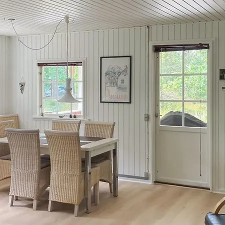 Meret - 800m From The Sea By Interhome Vester Somarken